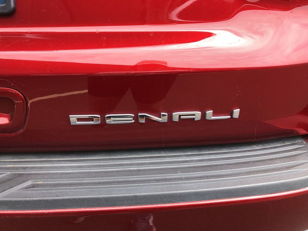 2024 GMC Yukon