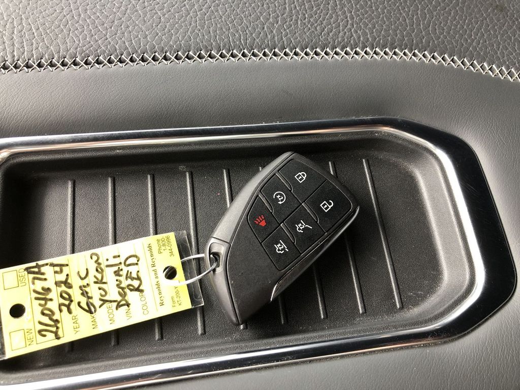 2024 GMC Yukon