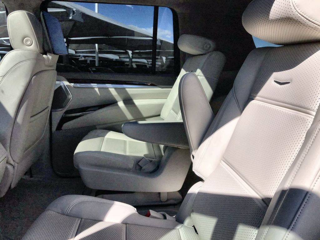 2026 Cadillac Escalade ESV
