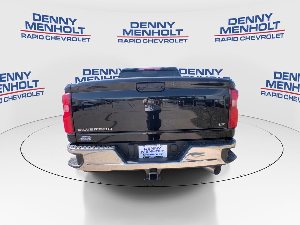 2026 Chevrolet Silverado 3500