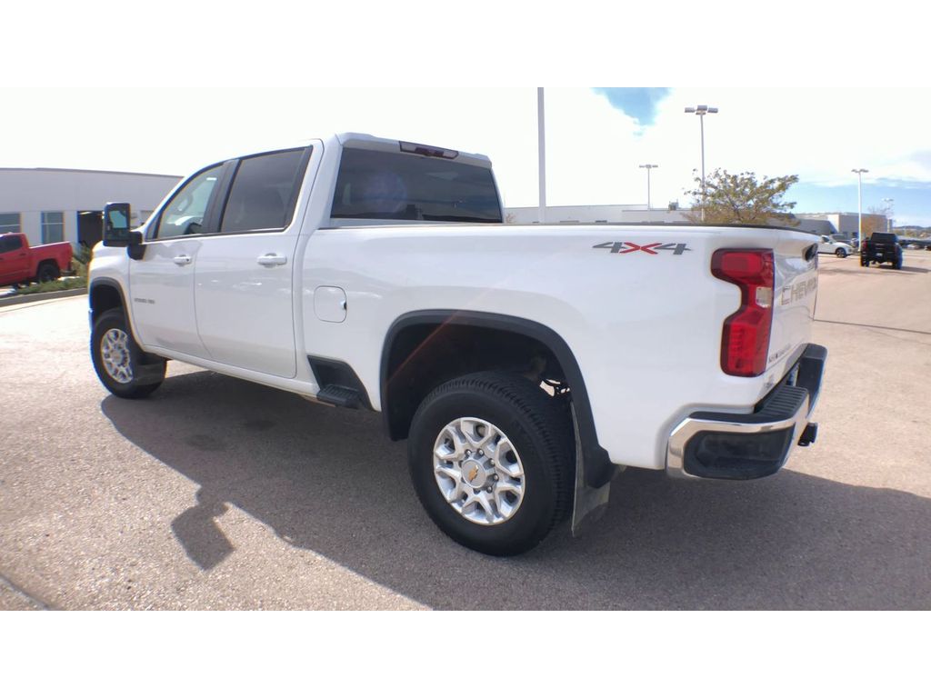 2025 Chevrolet Silverado 2500