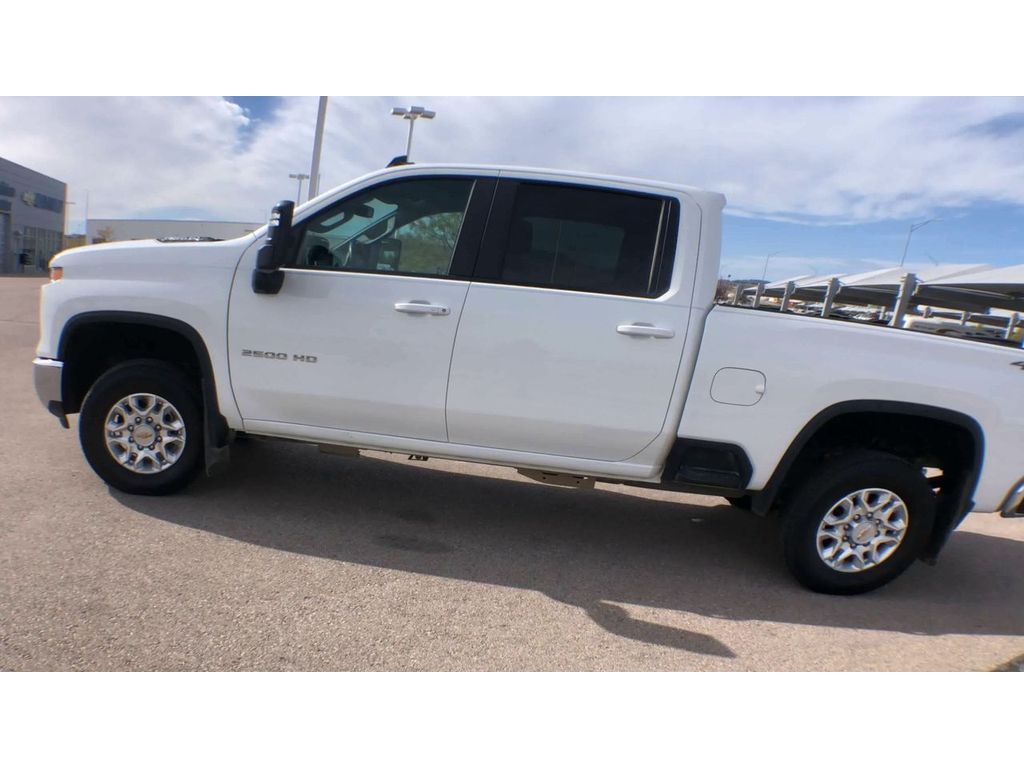 2025 Chevrolet Silverado 2500