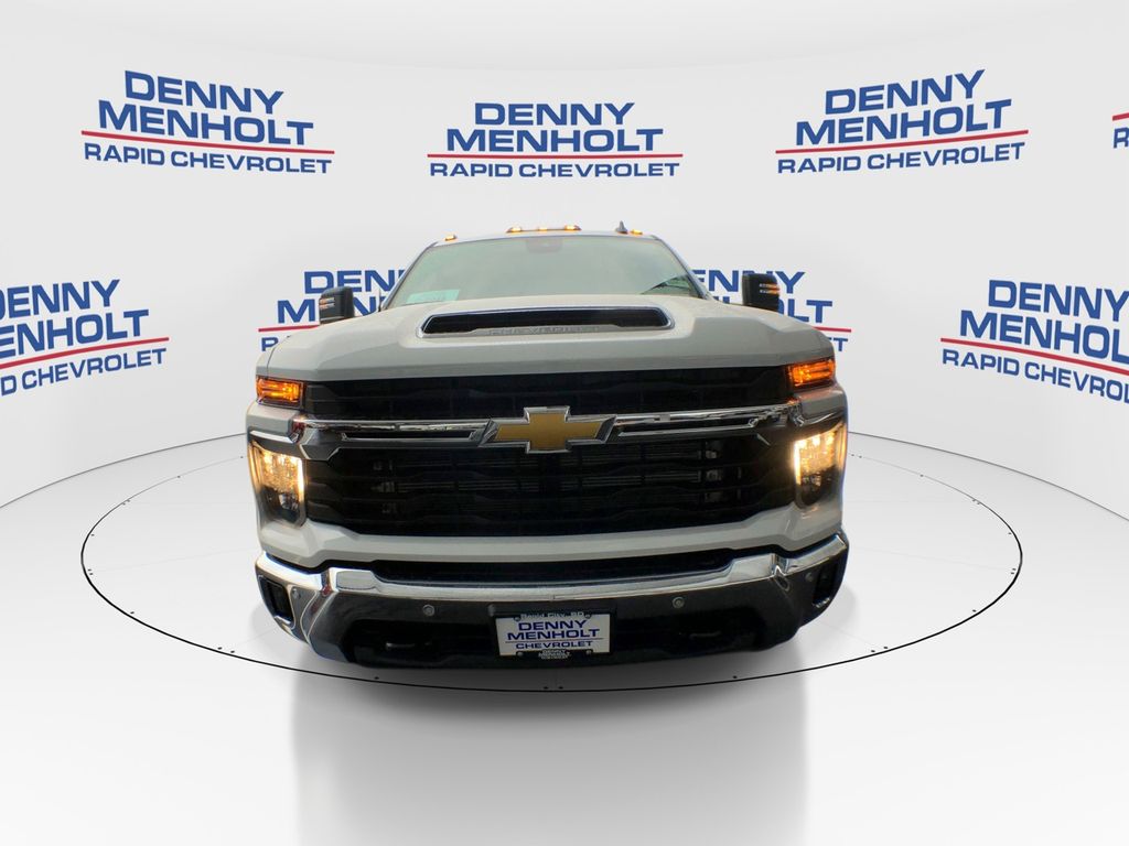 2026 Chevrolet Silverado 3500