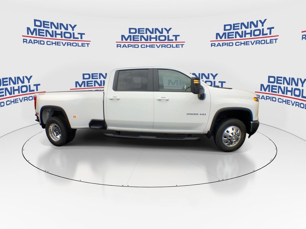 2026 Chevrolet Silverado 3500