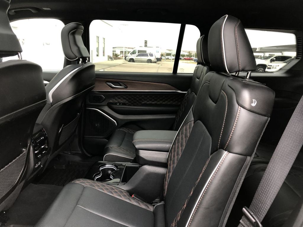 2024 Jeep Grand Cherokee L