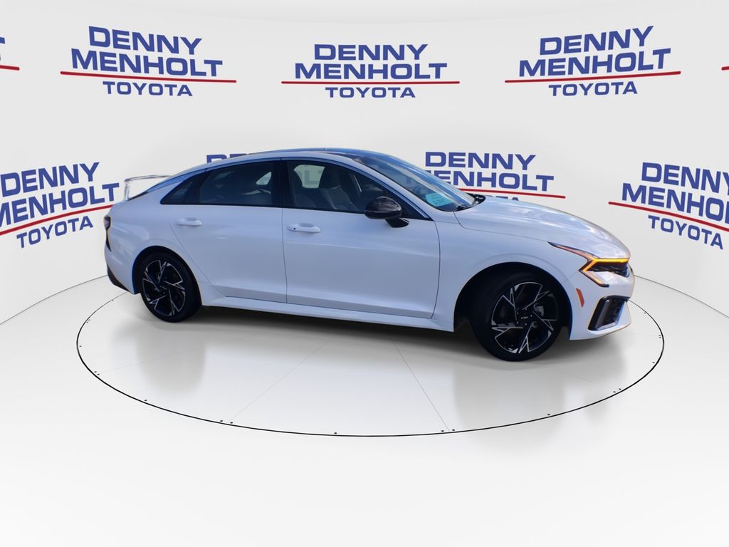 2025 Kia K5