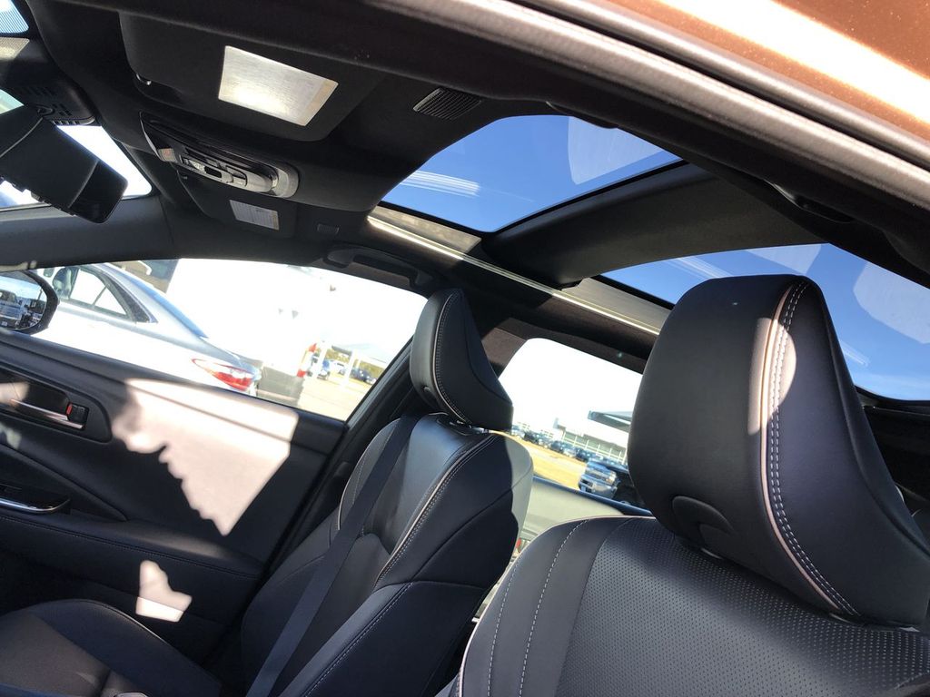 2025 Toyota Crown Signia