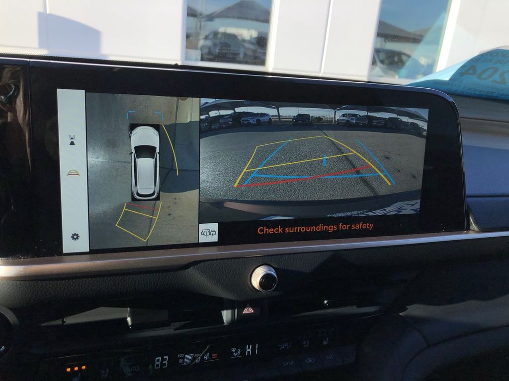 2025 Toyota Crown Signia