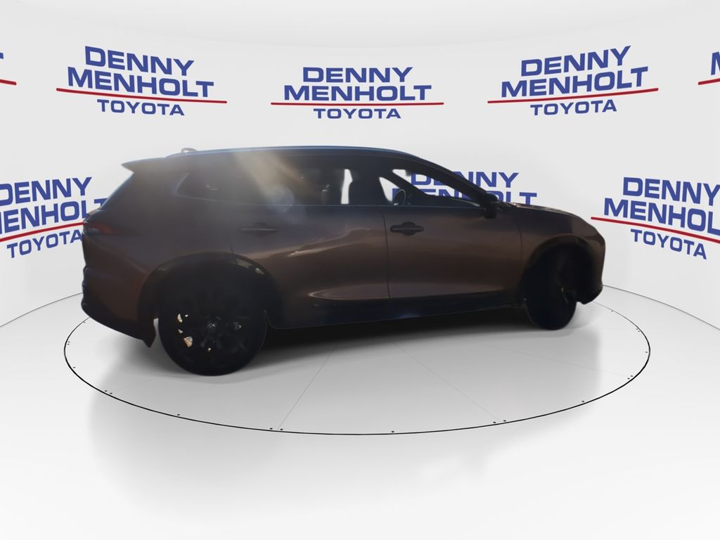 2025 Toyota Crown Signia