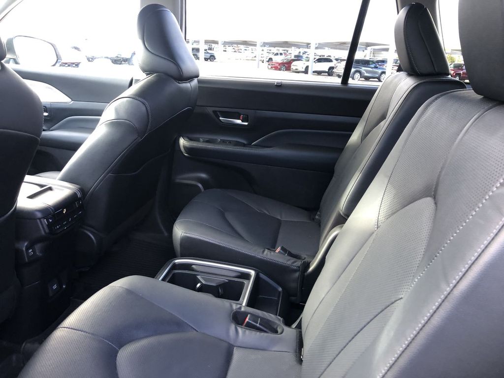 2024 Toyota Grand Highlander Hybrid