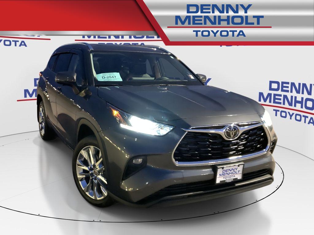 Used 2023 Toyota Highlander Limited SUVs