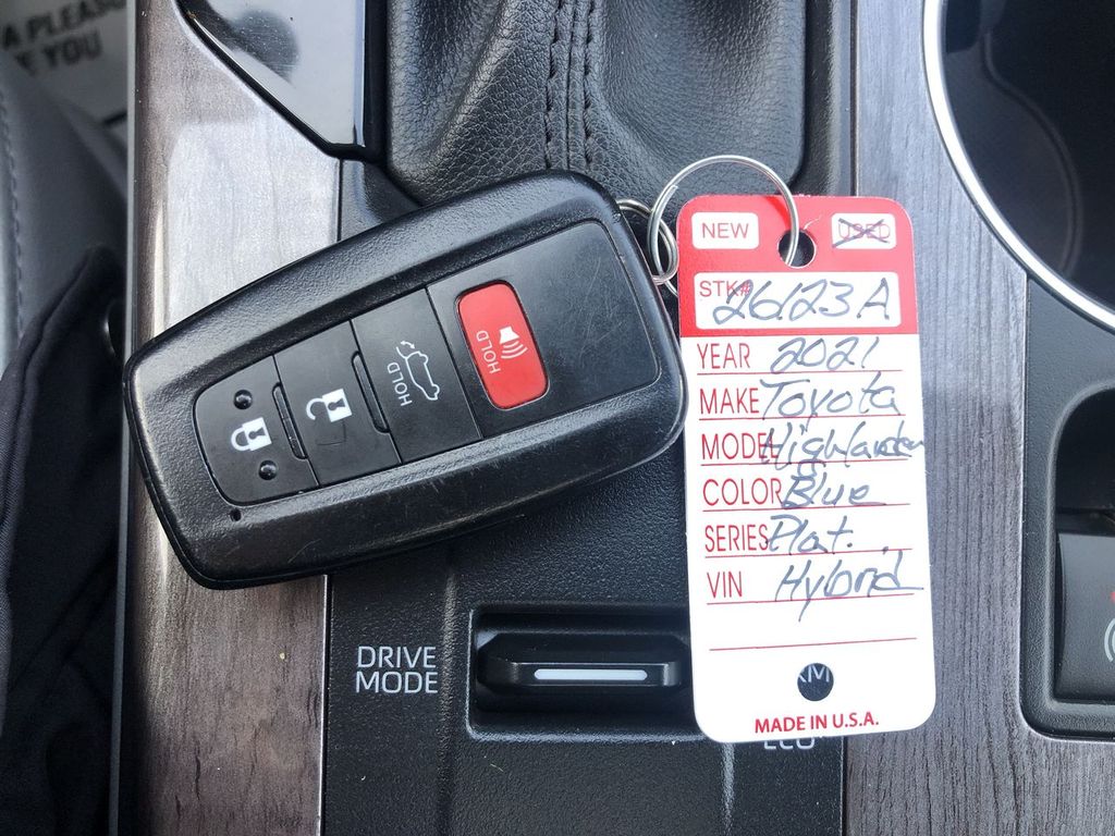 2021 Toyota Highlander Hybrid