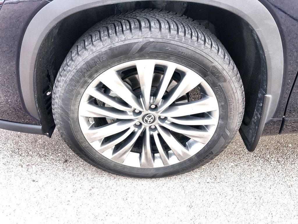 2021 Toyota Highlander Hybrid