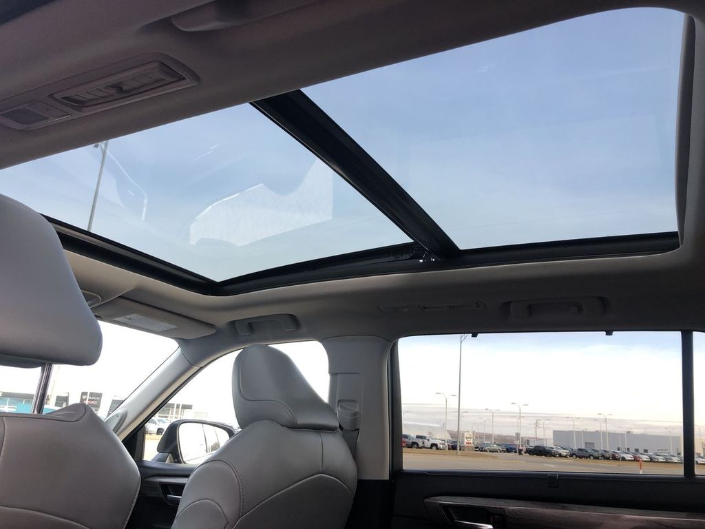 2021 Toyota Highlander Hybrid