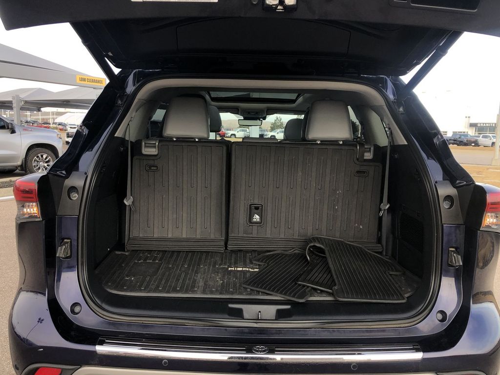 2021 Toyota Highlander Hybrid