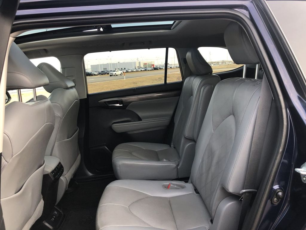 2021 Toyota Highlander Hybrid