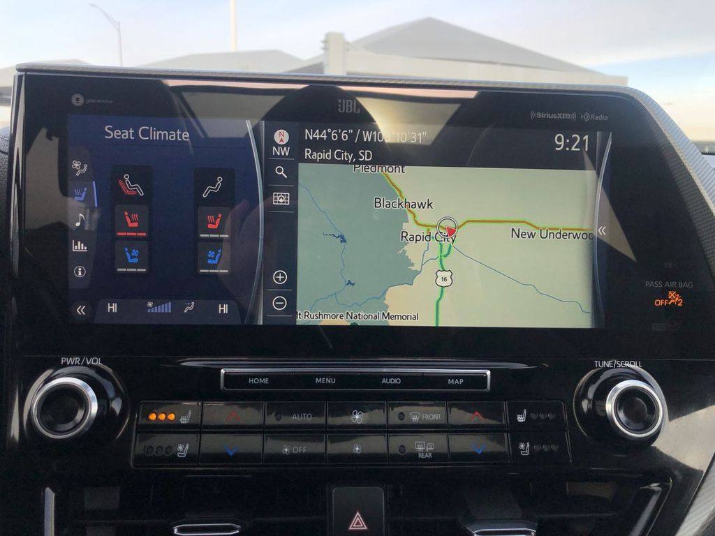 2021 Toyota Highlander Hybrid