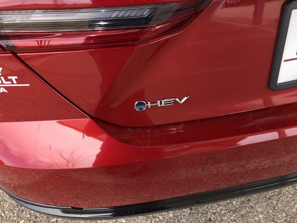 2026 Toyota Camry Hybrid