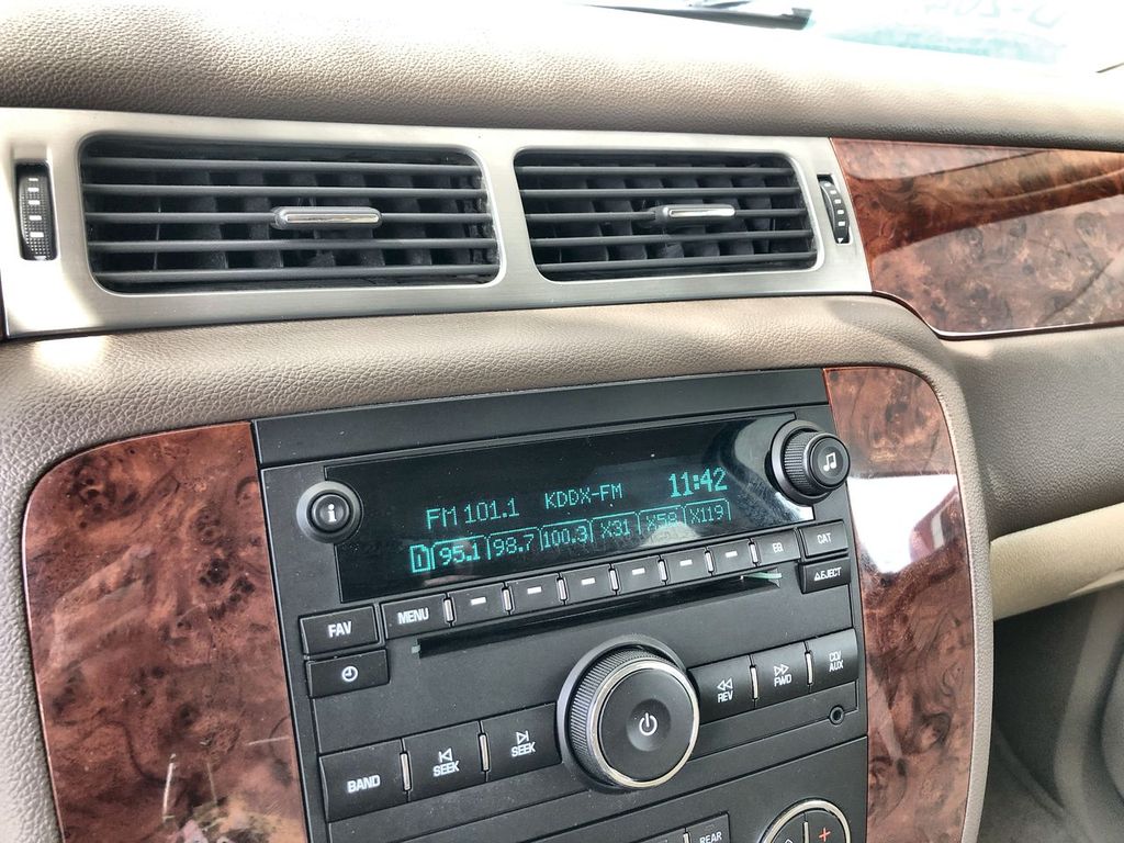 2011 Chevrolet Suburban