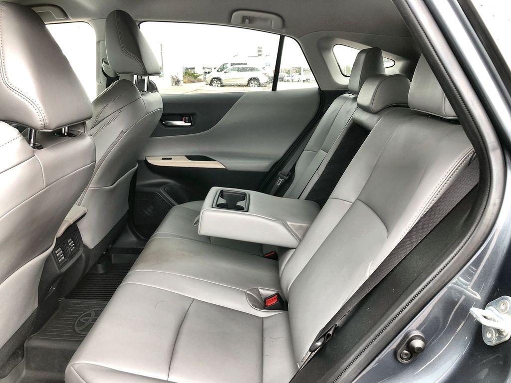 2023 Toyota Venza