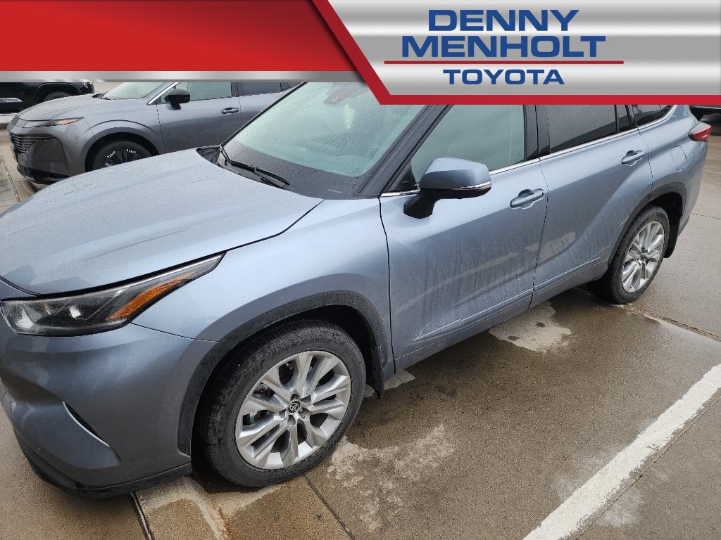 Used 2021 Toyota Highlander Limited SUVs
