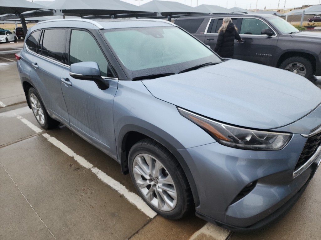 2021 Toyota Highlander