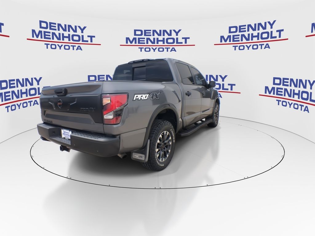 2020 Nissan Titan