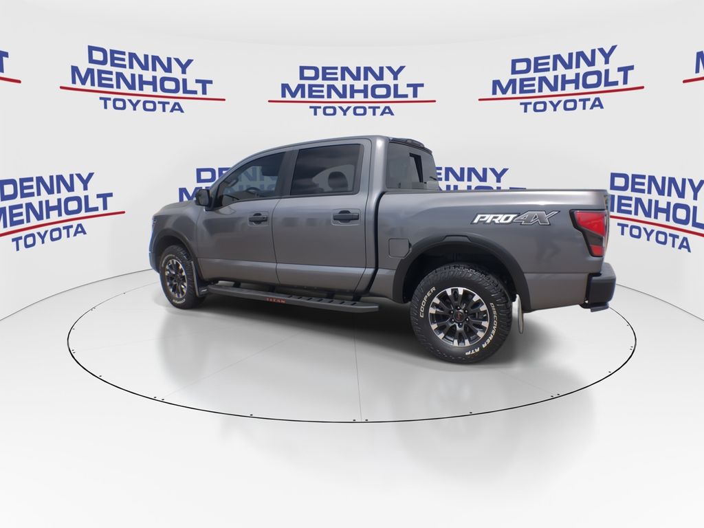 2020 Nissan Titan