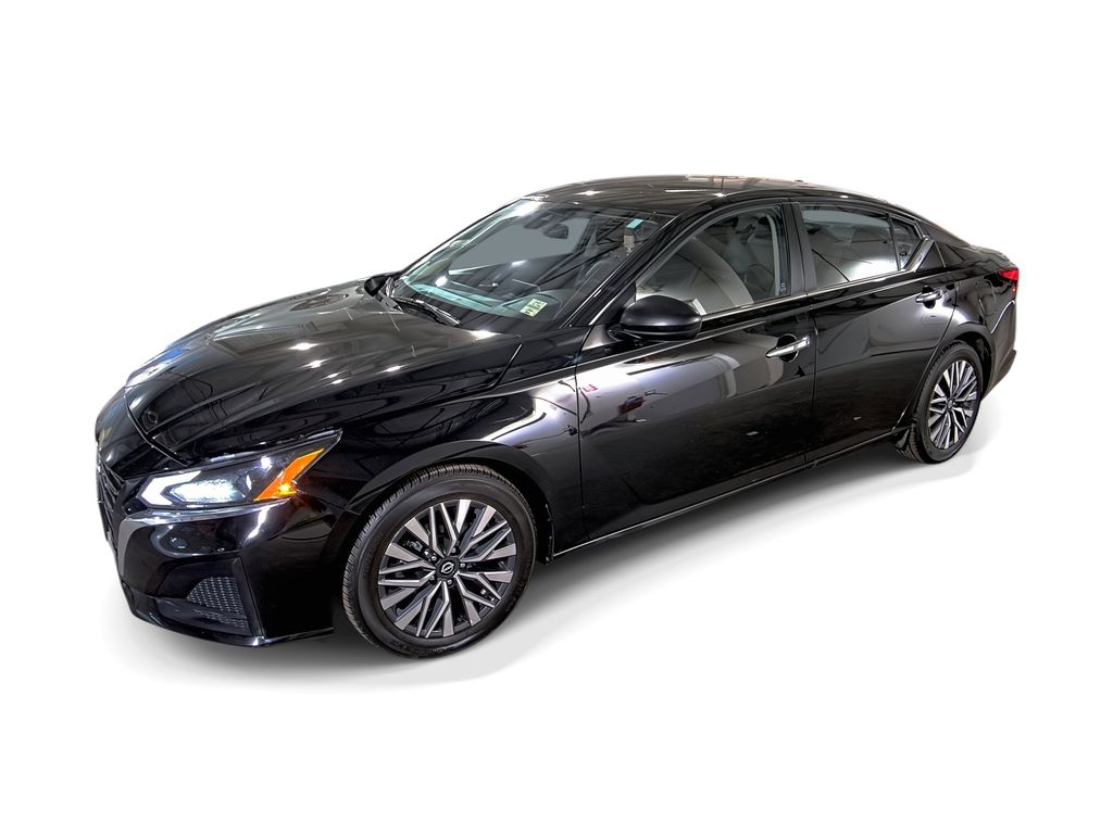 Used 2024 Nissan Altima 2.5 SV Cars