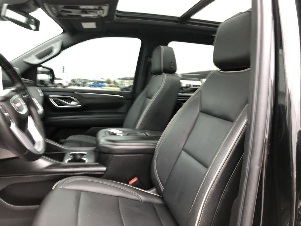 2023 GMC Yukon XL