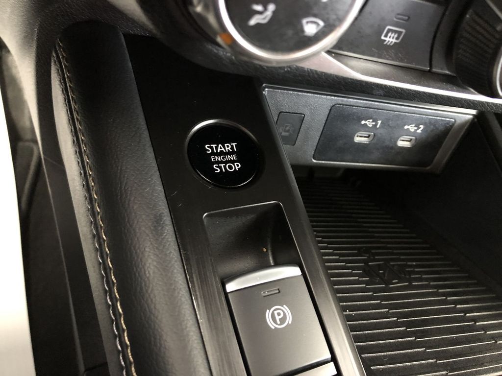 2025 Nissan Kicks
