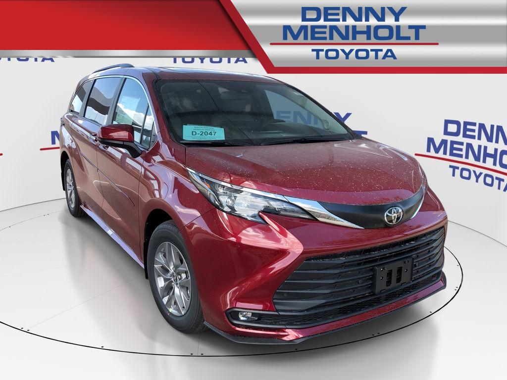 New 2026 Toyota Sienna XLE Vans