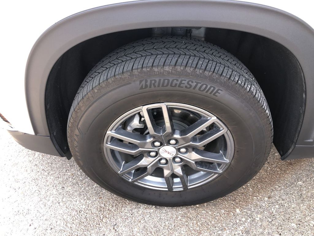 2025 GMC Acadia