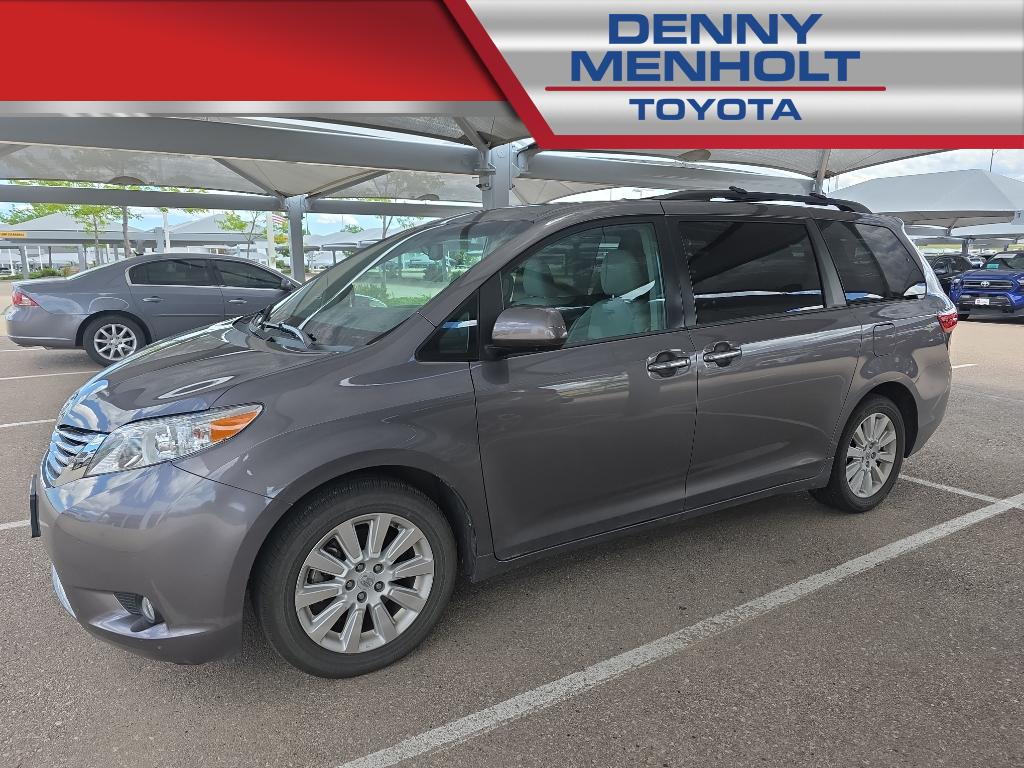 Used 2015 Toyota Sienna XLE Vans