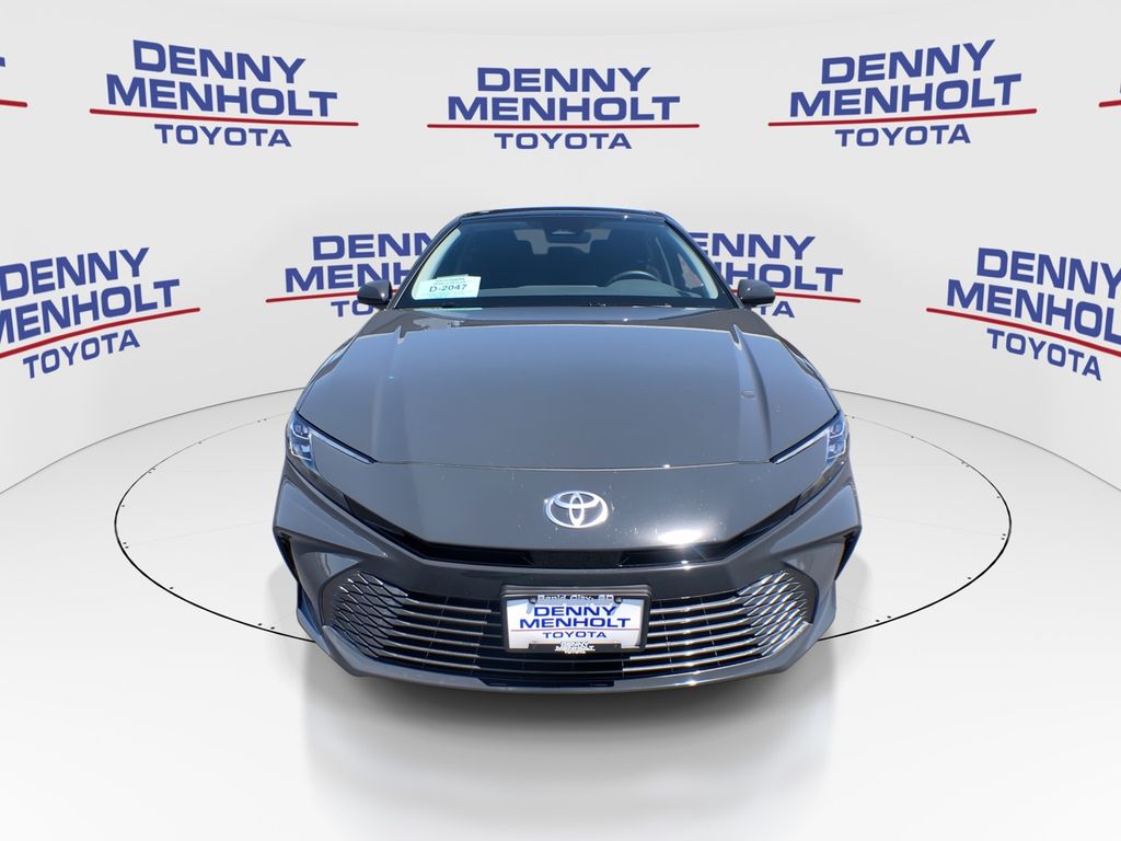 2025 Toyota Camry Hybrid