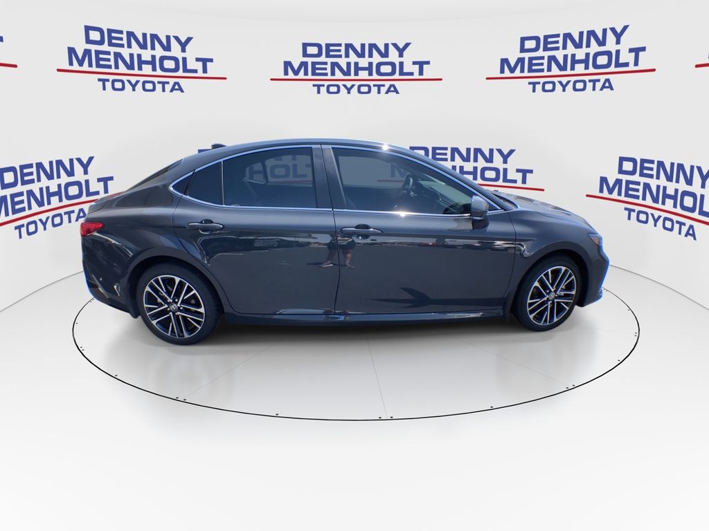 2025 Toyota Camry Hybrid