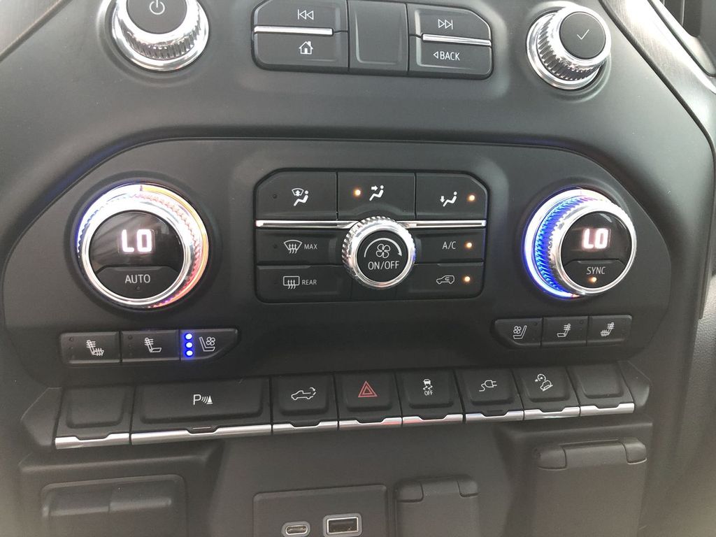 2022 GMC Sierra Limited