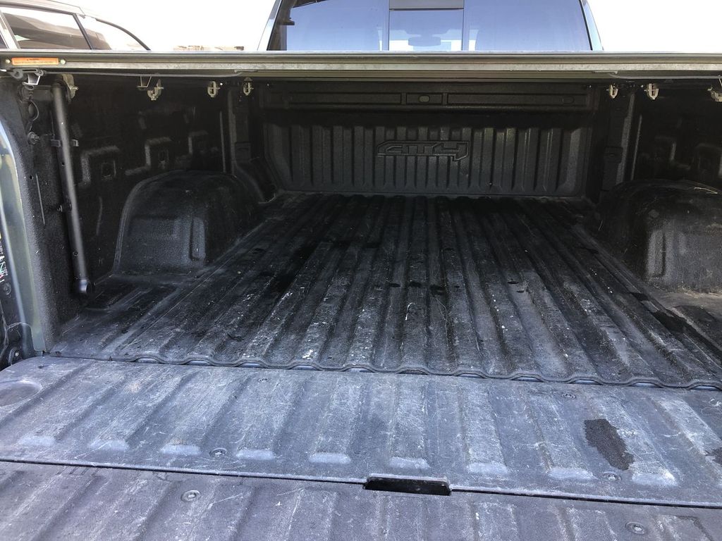 2022 GMC Sierra Limited