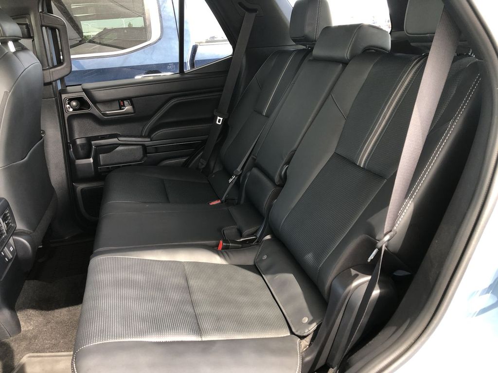 2025 Toyota 4Runner Hybrid