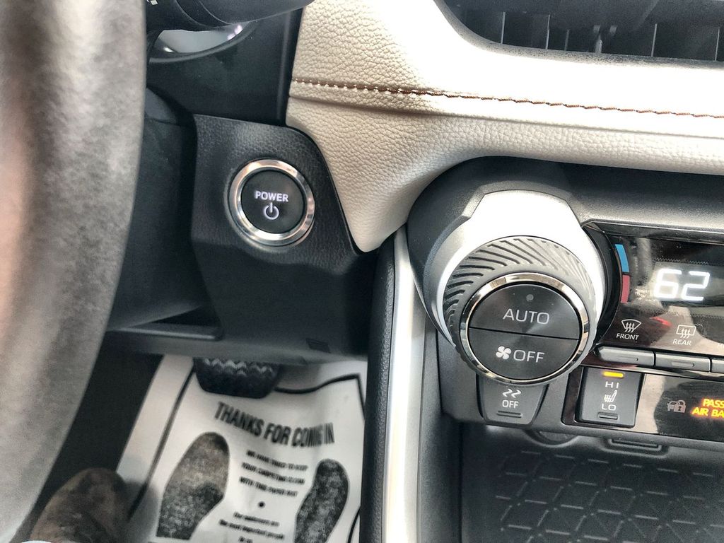 2025 Toyota RAV4 Hybrid