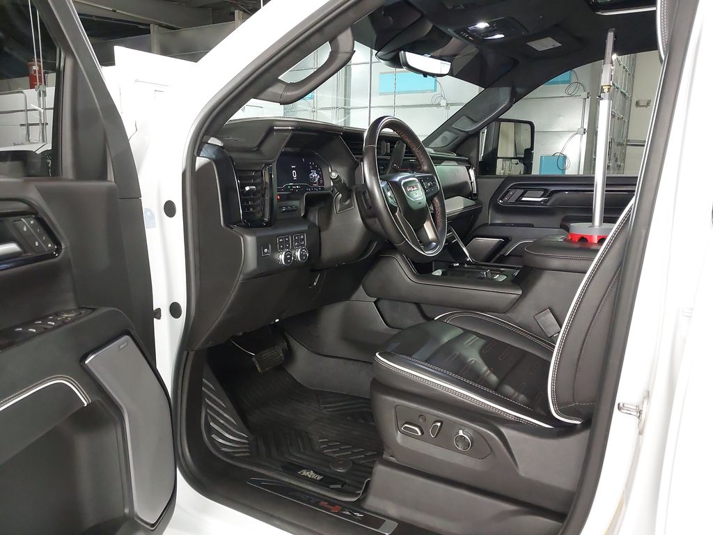 2025 GMC Sierra 2500