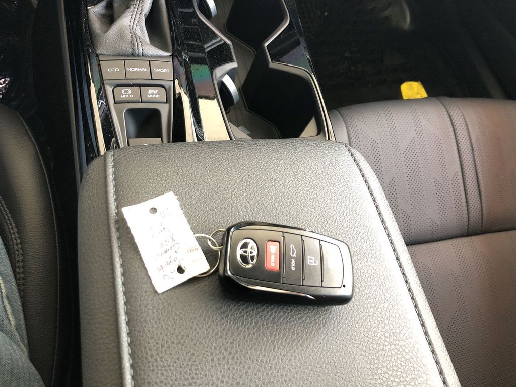 2026 Toyota Camry Hybrid