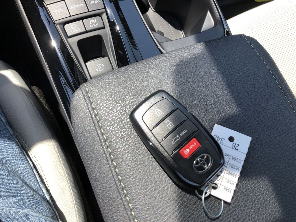 2026 Toyota Camry Hybrid