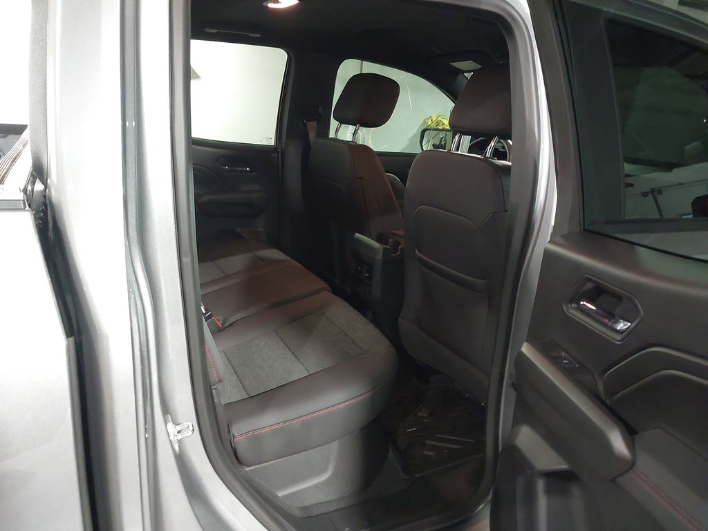 2024 Chevrolet Colorado