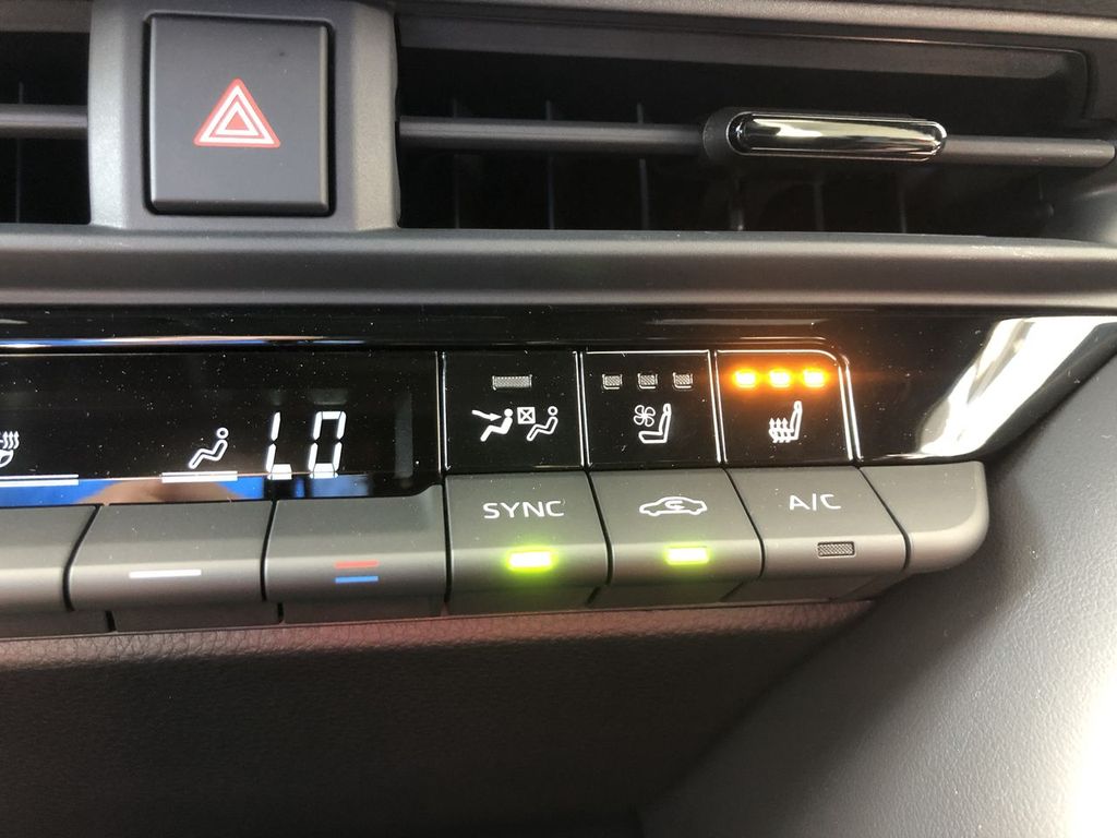 2026 Toyota Crown Signia