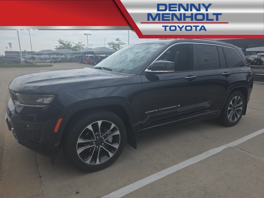 Used 2023 Jeep Grand Cherokee Overland SUVs