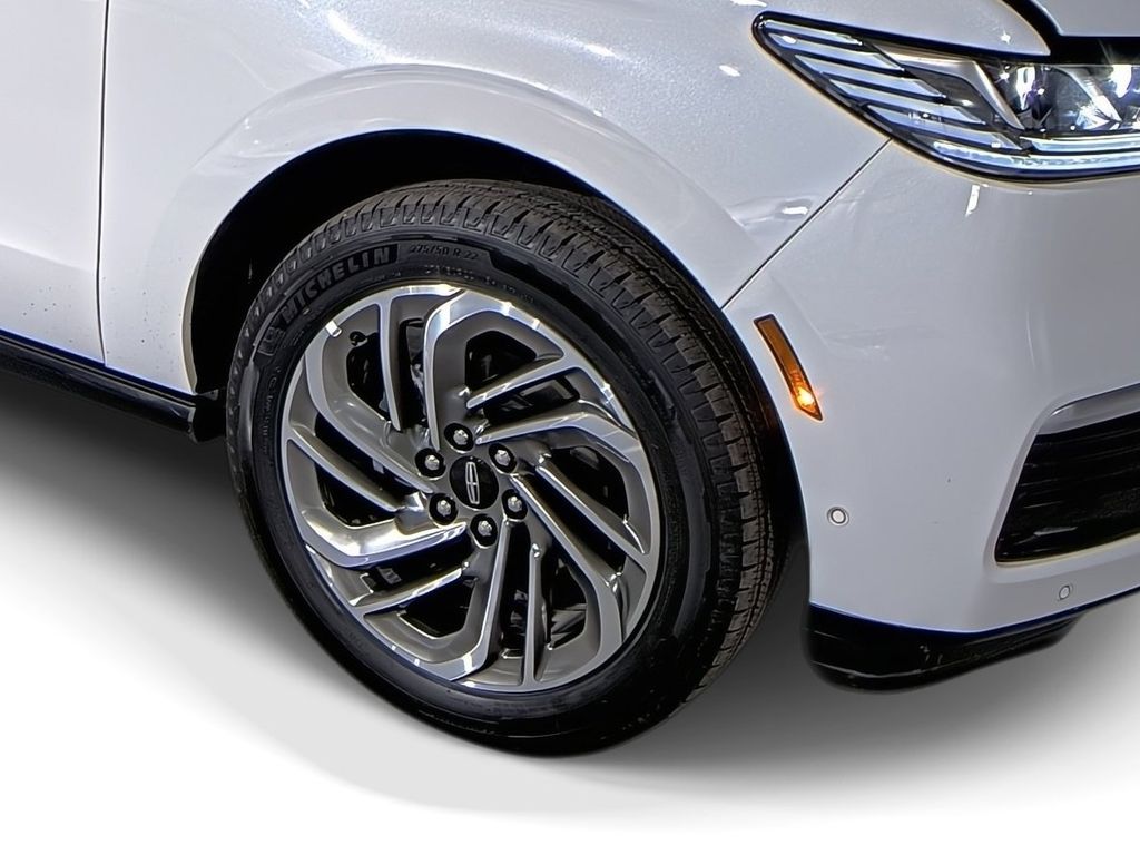 2025 Lincoln Navigator L