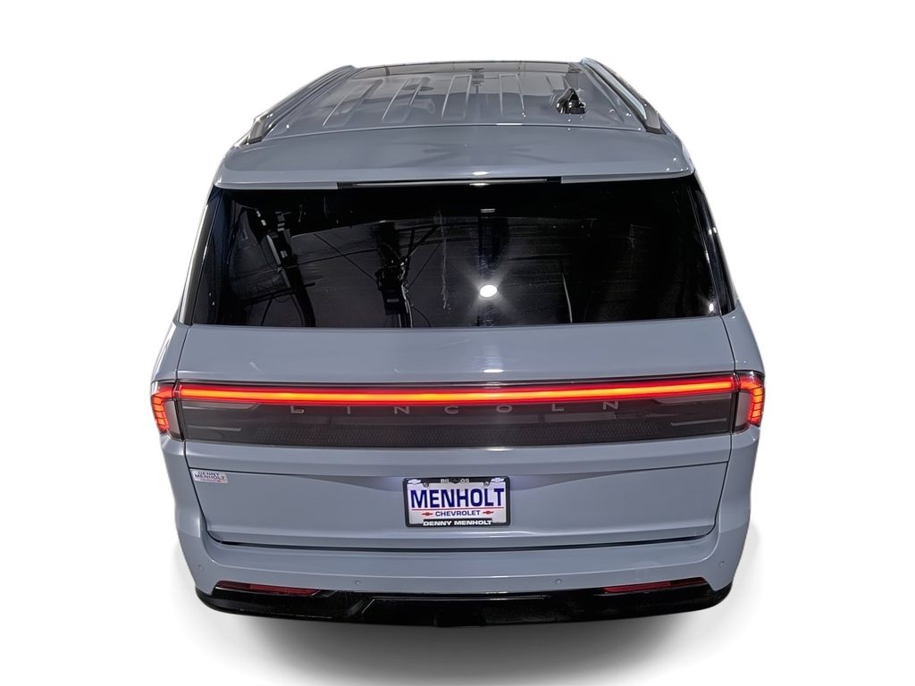 2025 Lincoln Navigator L