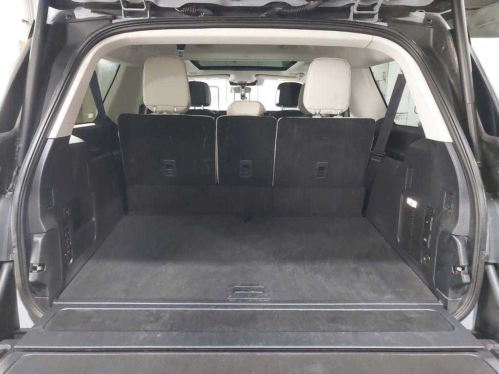 2025 Lincoln Navigator L