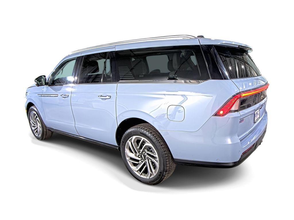 2025 Lincoln Navigator L